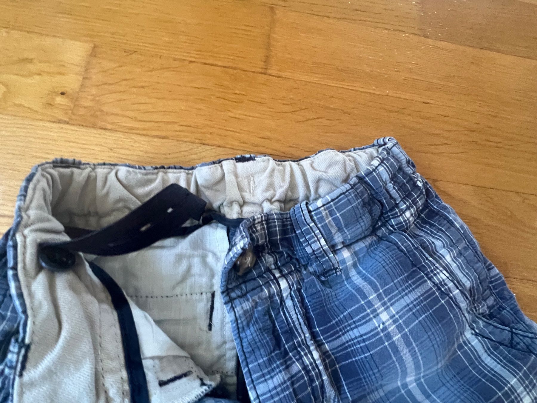 Gap Hosen: Shorts GAP 116 – Gebraucht aus Beinwil am See von brigittehug 3