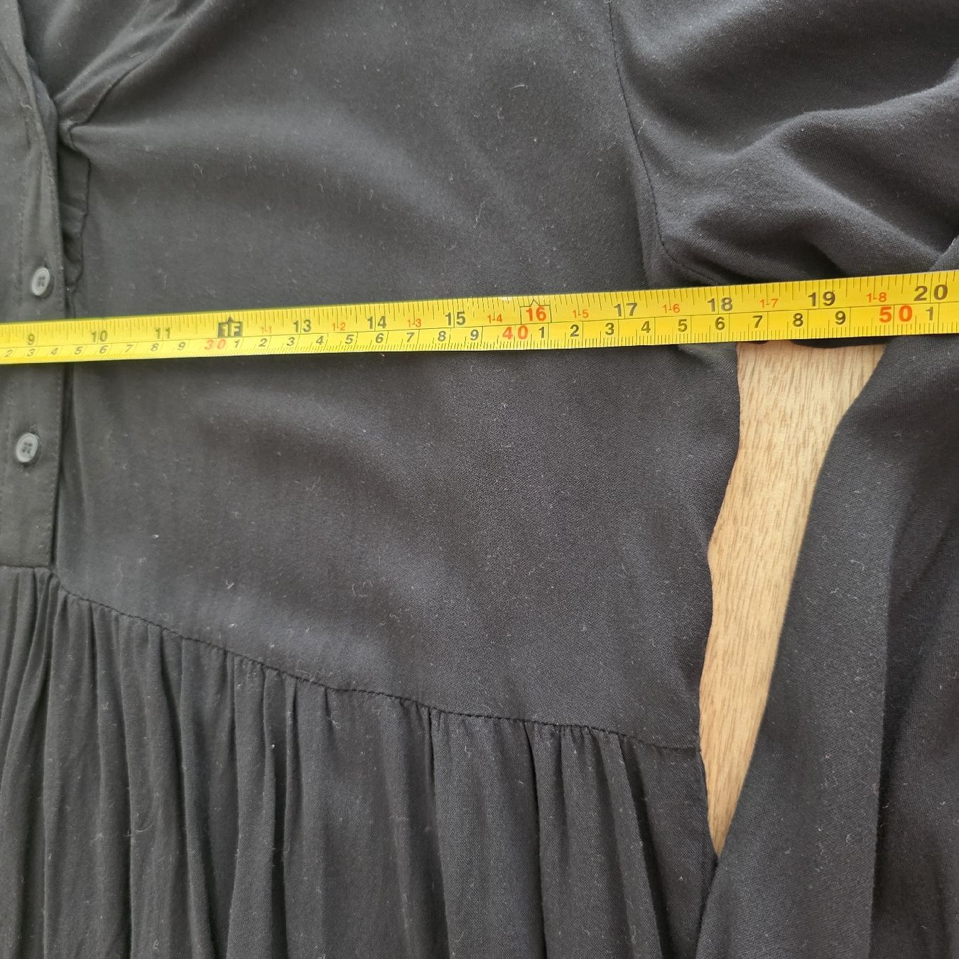 Vestiti: Kleid schwarz Grösse 42 AMISU  – Usato da Rheinsulz venduto da Gilea 6