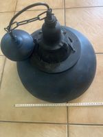 Grande lampe industrielle suspendue
