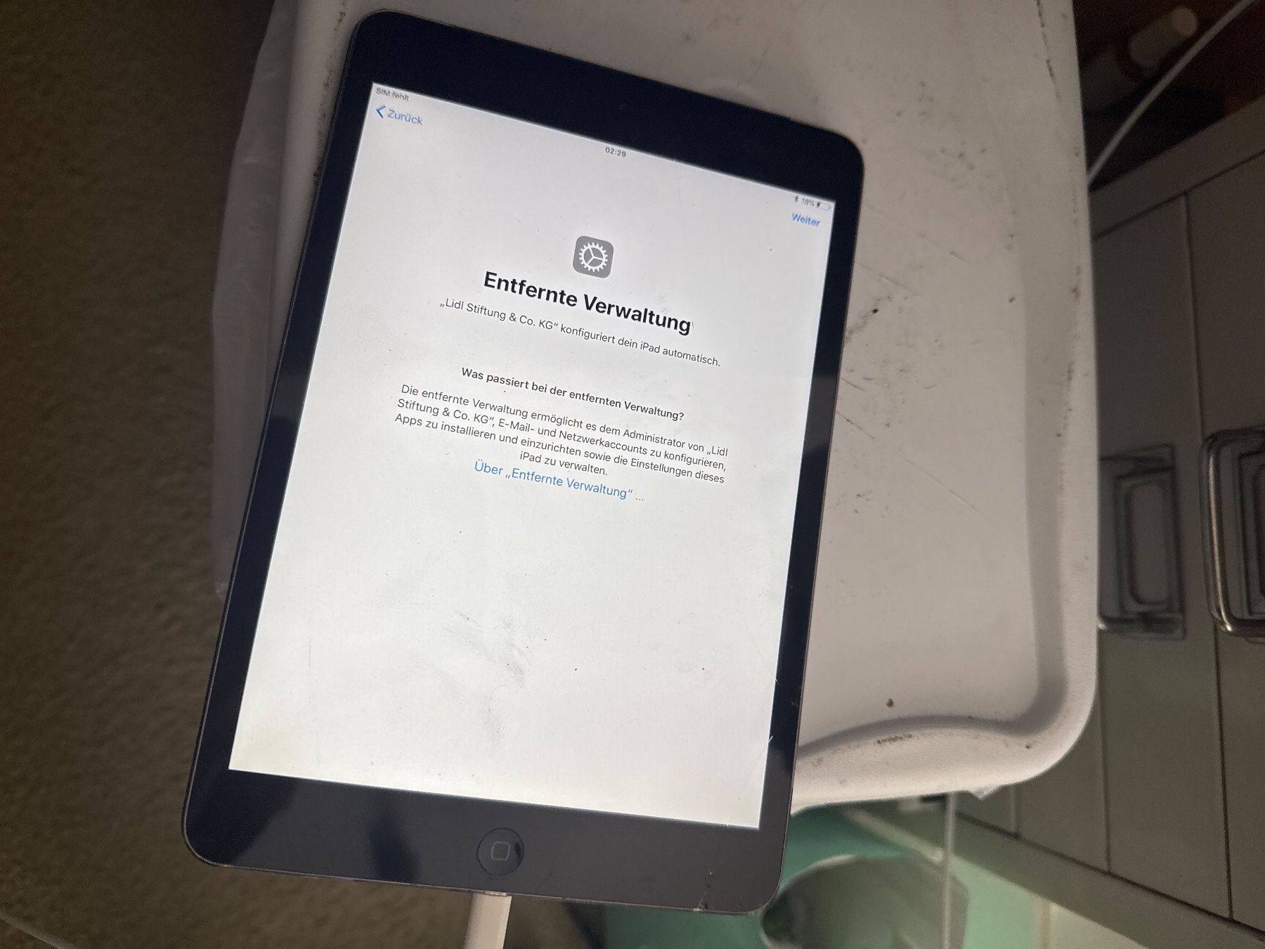 Apple Tablet PC: Ipad mini 2 - A1490 - icloude – Difettoso da Olten venduto da HoYa01