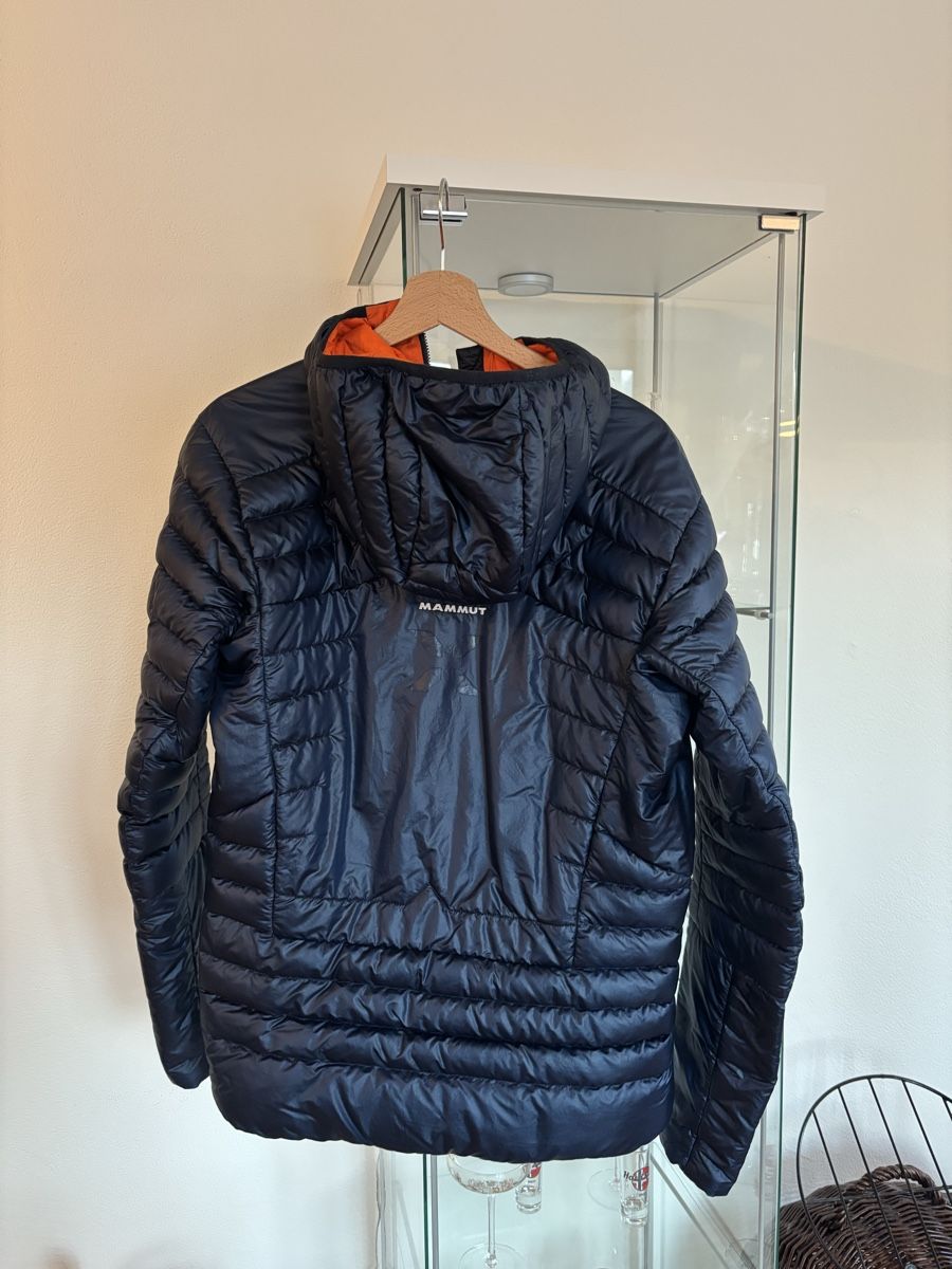 Mammut Jacken: Mammut Eigerjoch Advanced Daune – Gebraucht aus Euthal von keve91 1