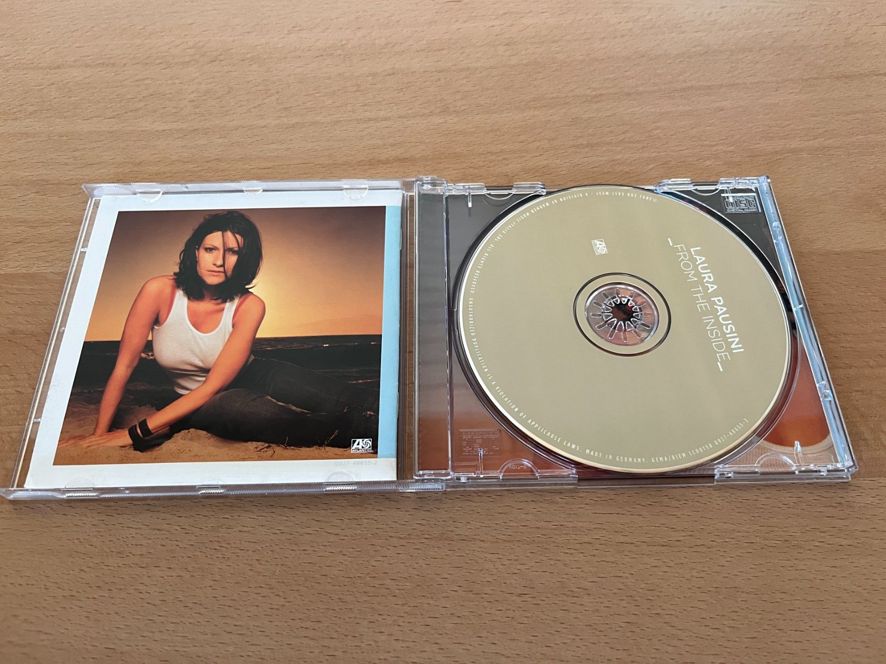 CD: Laura Pausini - From The Inside – Usato da Bätterkinden venduto da emmentaler2008 1
