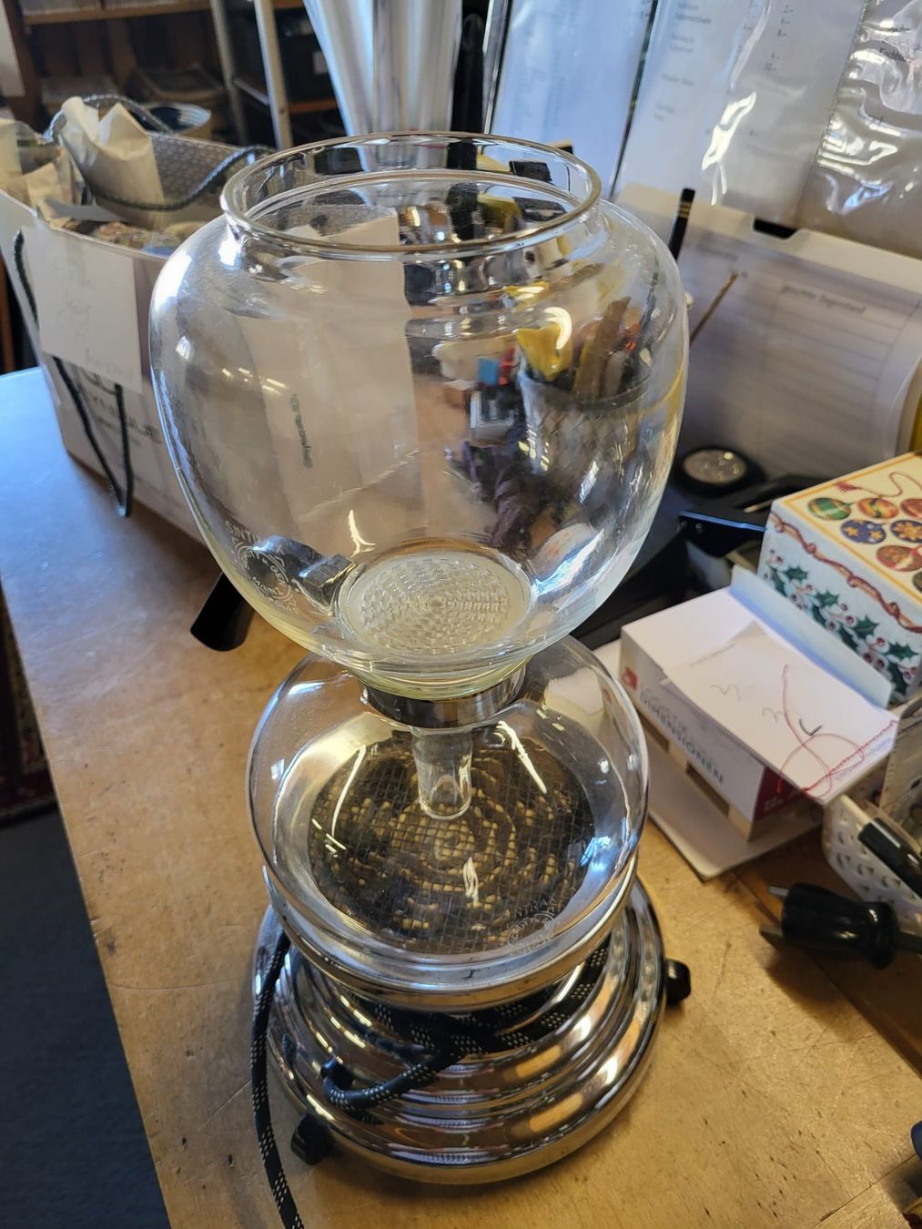 Macchine per caffè & Macchine per espresso: Kaffeebereiter Siphon elektrisch gebrauchter Zustand – Usato da Wittenbach venduto da ValentinaG 3