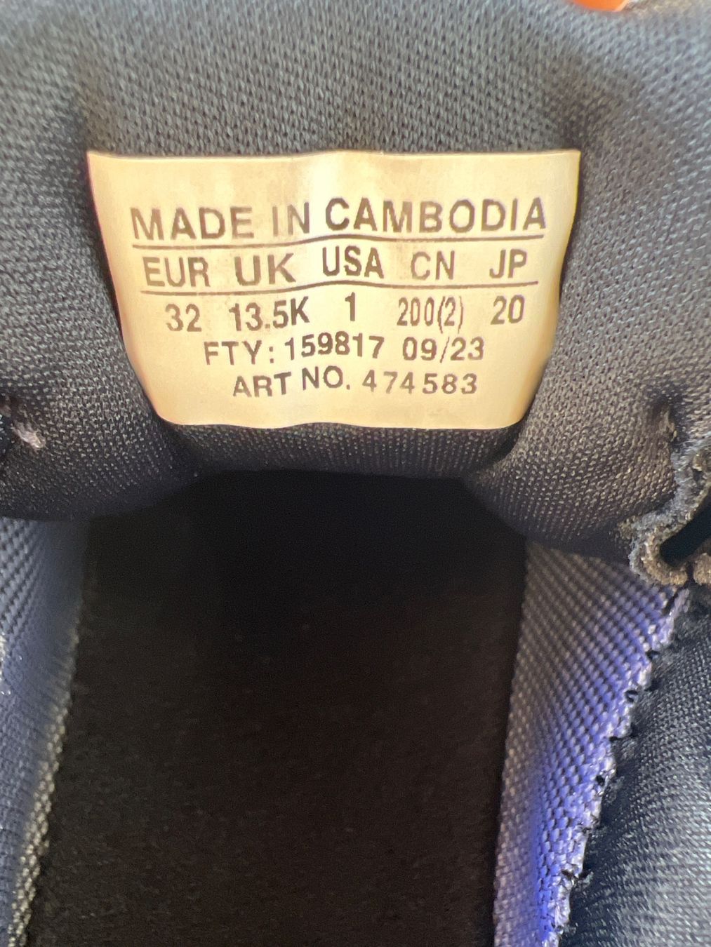Salomon Scarpe per ragazzi: Salomon Kinder Schuhe Grösse 32 – Usato da Winkel venduto da Tilivika 2