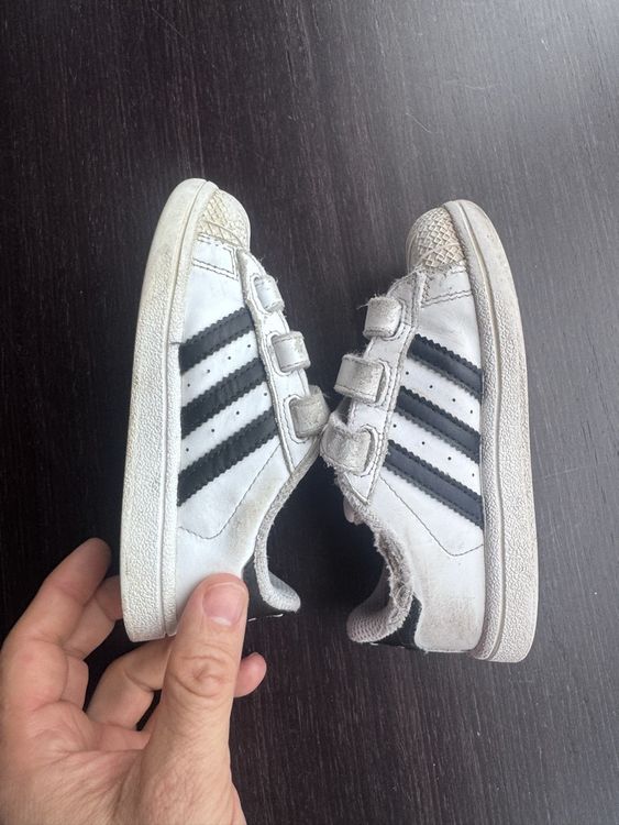 Adidas Scarpe per ragazzi: Adidas Kindersneaker 25 – Usato da Zürich venduto da Sebi999 1
