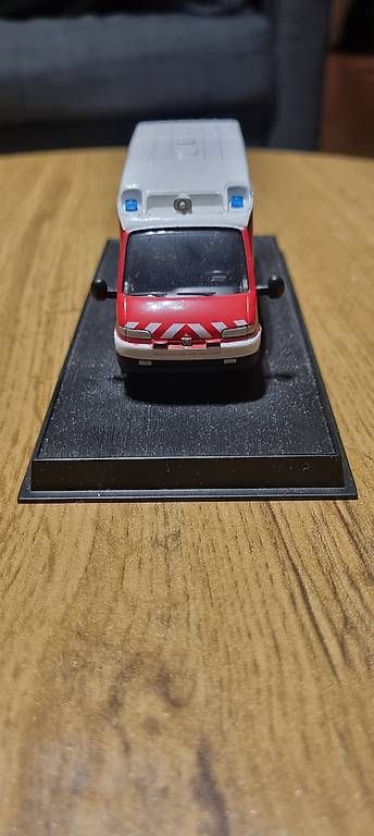 Modellini d'auto: Feuerwehr Peugeot – Usato da Landquart venduto da Predi91 3