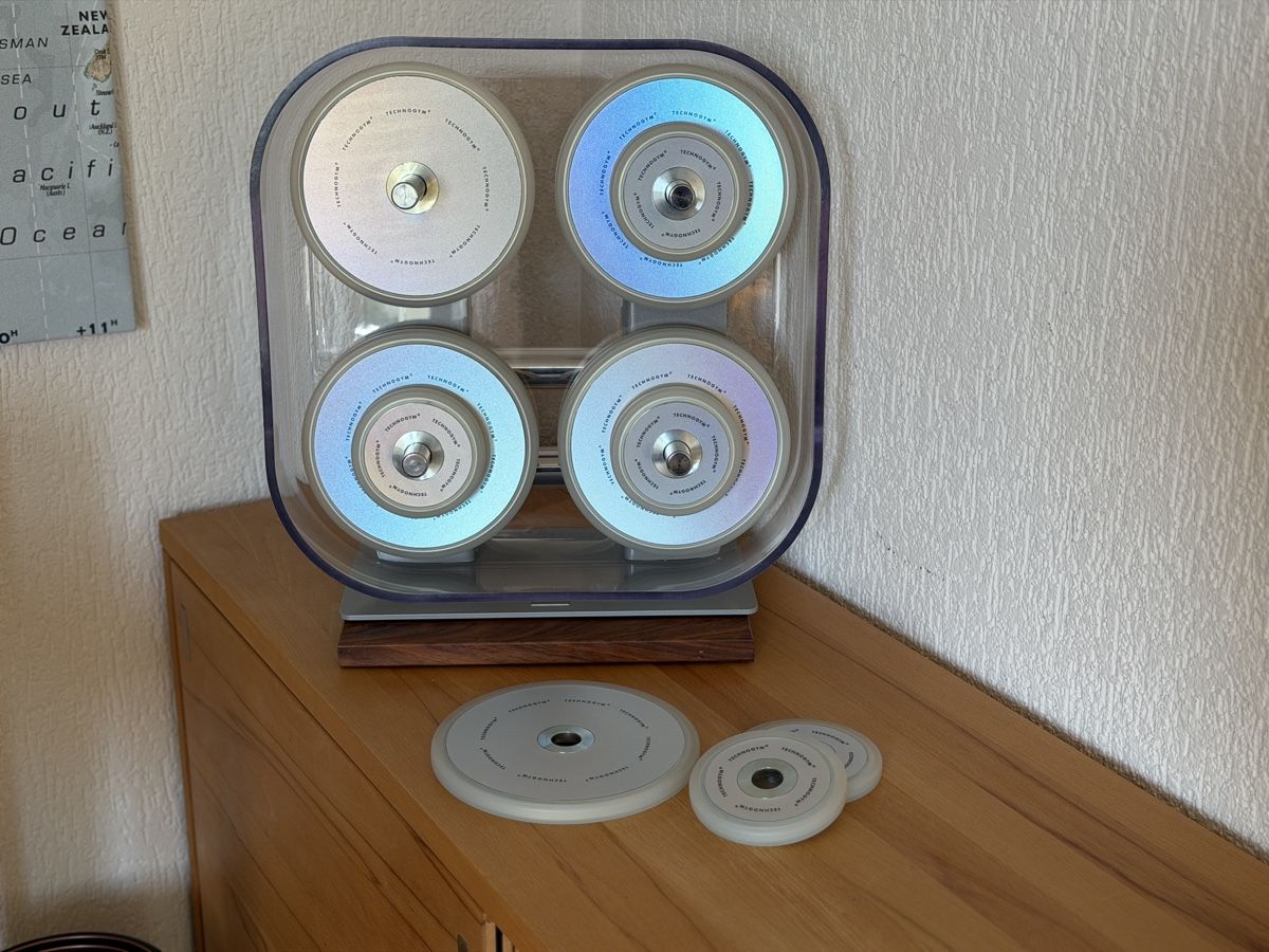 Technogym Manubri & Pesi: Technogym Wellness Rack – Usato da Uitikon Waldegg venduto da Kinga_K 7