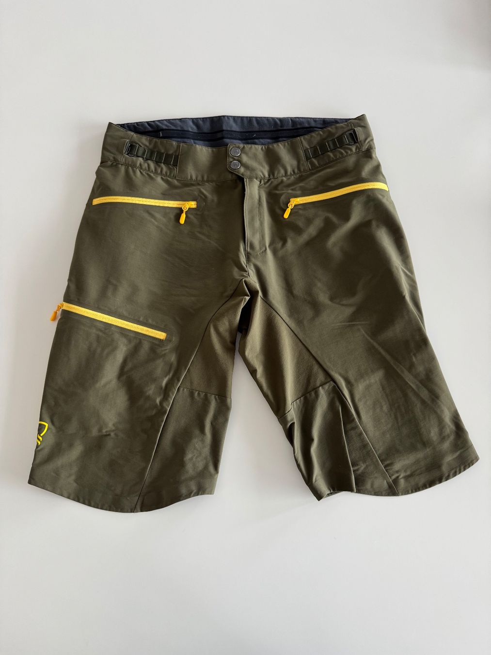Norrøna Hosen: Norrøna Shorts – Gebraucht aus Domat/Ems von cowi