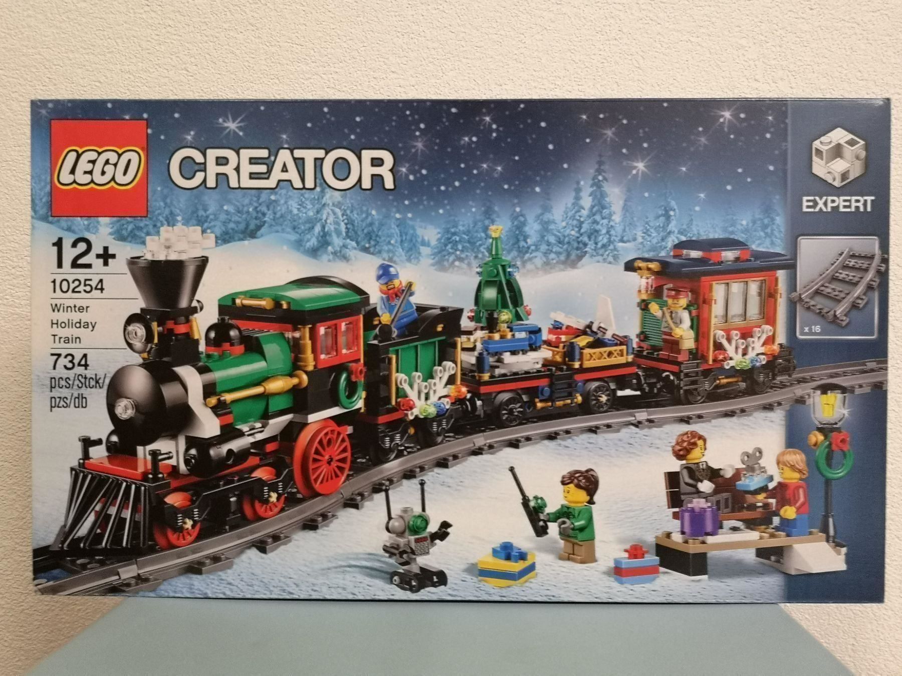 Lego Kit di costruzioni: Lego Creator Winter Holiday Train 10254 – Nuovo e nell'imballaggio originale da Echichens venduto da aegis0129