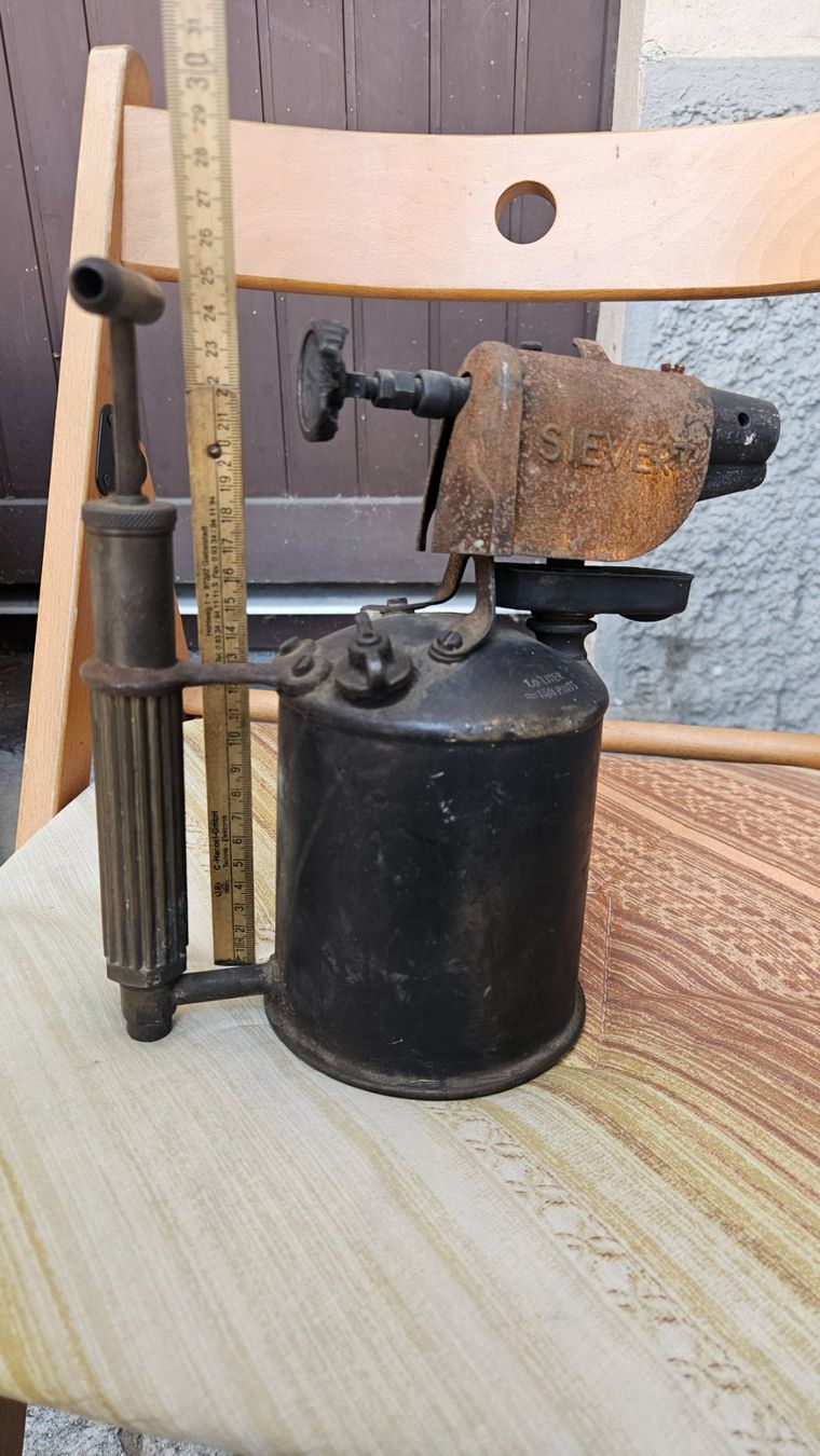 Alle Werkzeuge: Attrezzo / utensile d'epoca Sievert – Gebraucht aus Melano von H-Sara 2