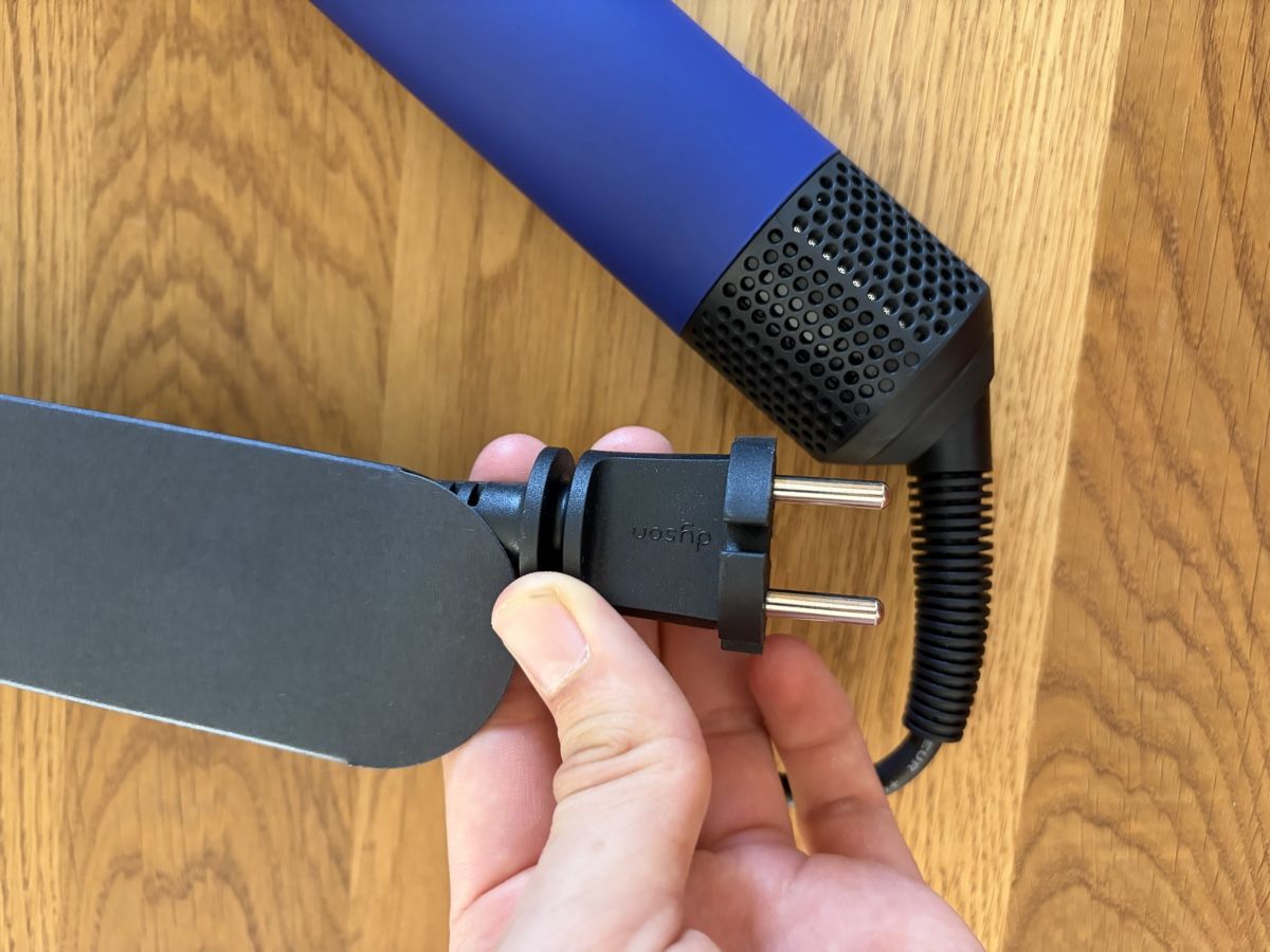 Dyson Föhn: Dyson Airwrap  – Gebraucht aus Frutigen von Magnum_104 2