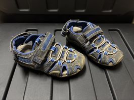 Sandalen Grösse 28