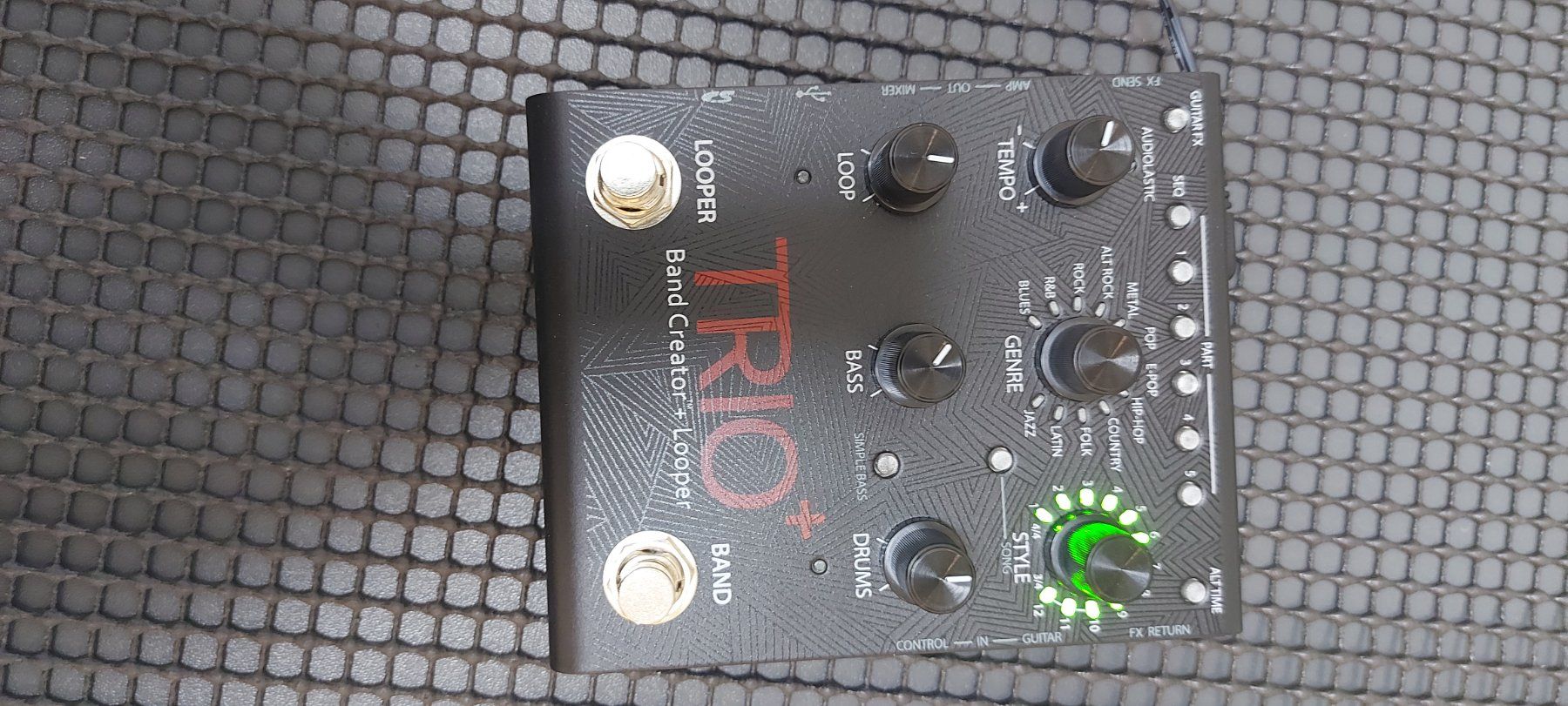 Strumenti musicali: DigiTech TRIO + Band Creator Pedal, neuwertig – Nuovo (secondo la descrizione) da Glattbrugg venduto da Swissmusik