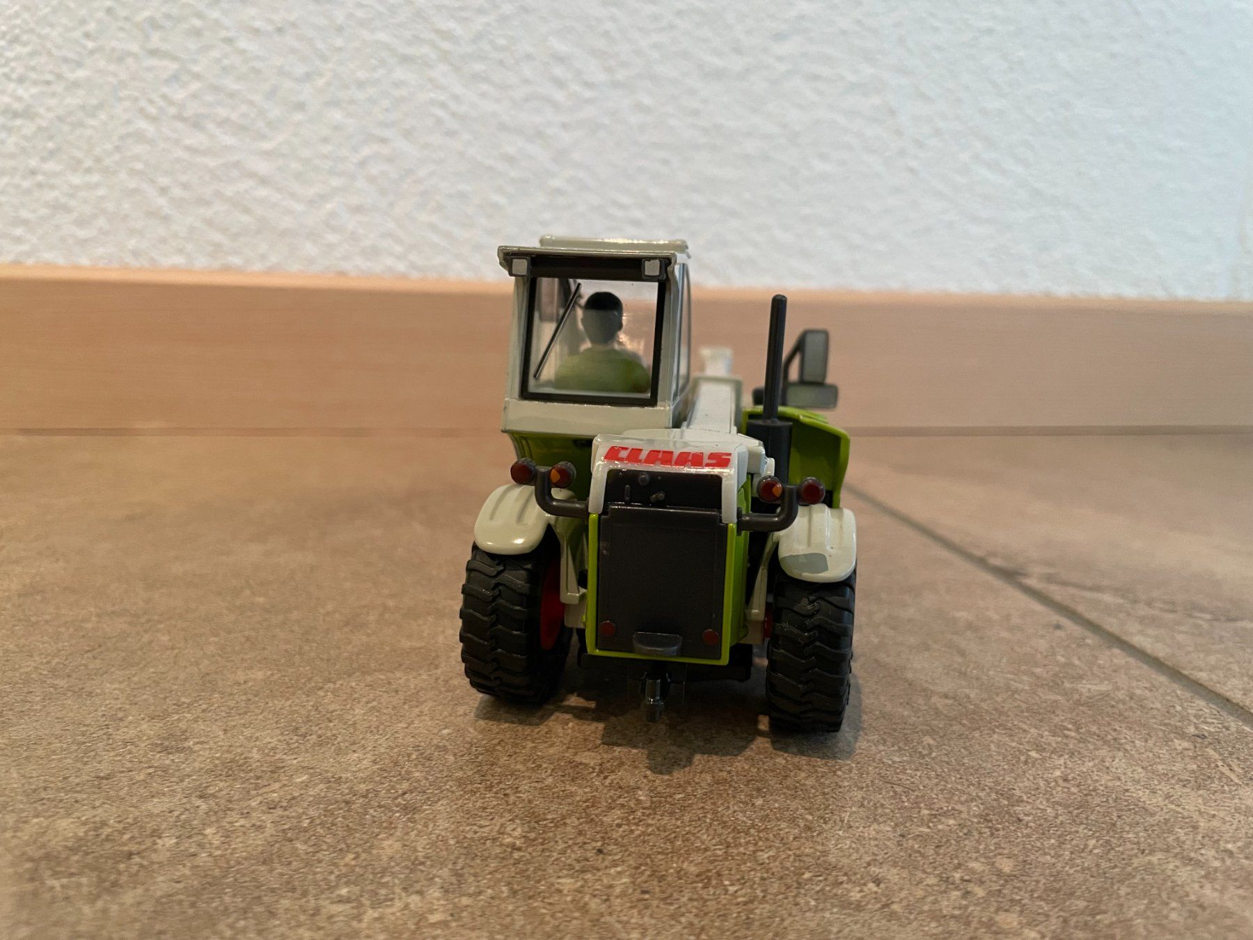 Claas Trattori: SIKU Claas Targo C50 – Nuovo e nell'imballaggio originale da Kreuzlingen venduto da Stefan1150 3