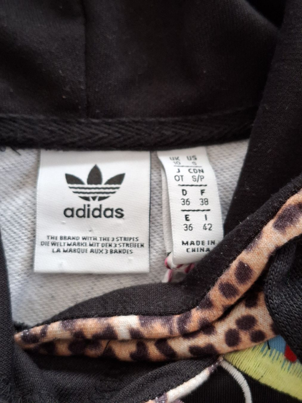 Adidas Maglioni & Felpe: Adidas Sweat à Capuche , Taille S - – Usato da Renens VD venduto da ser_j2fn 4