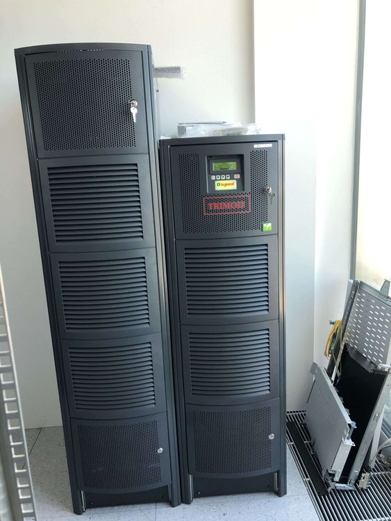 LEGRAND TRIMOD HE 3-PHASIGE MODULARE USV-ANLAGE 30 KVA (Gebraucht) in ...