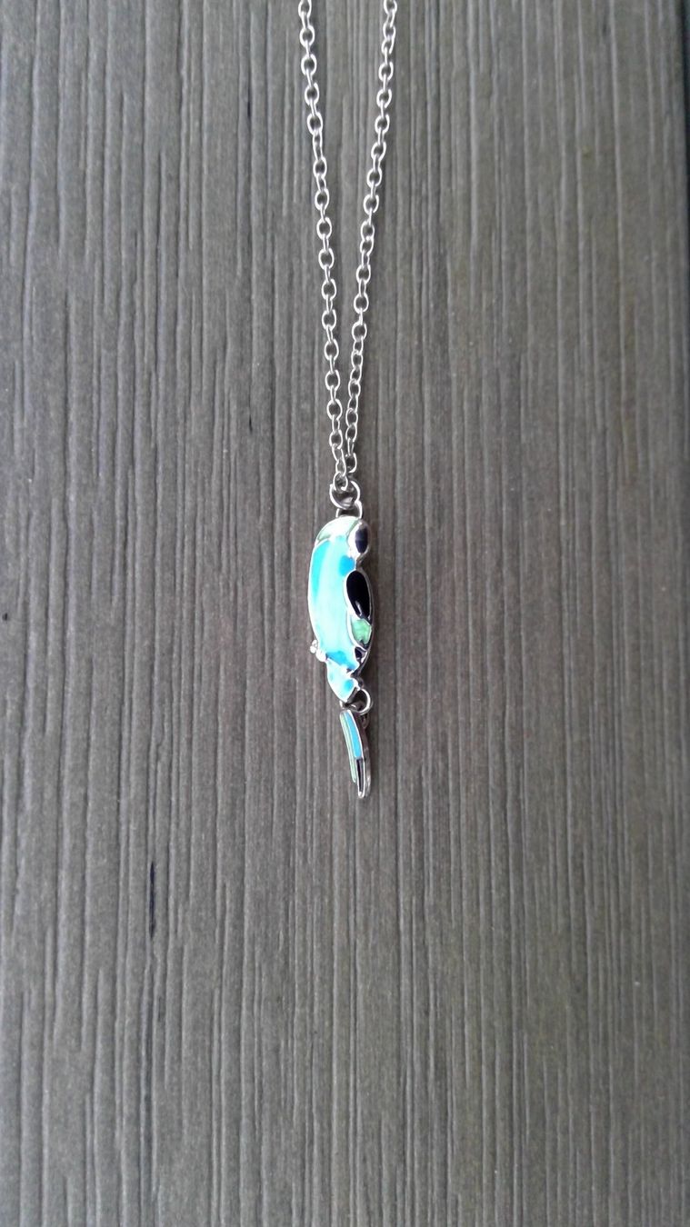 Catenine: Collier avec pendentif PERROQUET bleu turquoise, NEUF – Nuovo e nell'imballaggio originale da Agiez venduto da chouchanelle 1