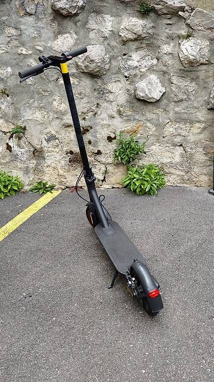 Elektromobile: Trotinette Mi Pro 2 – Gebraucht aus Lausanne von lui_79h5 1