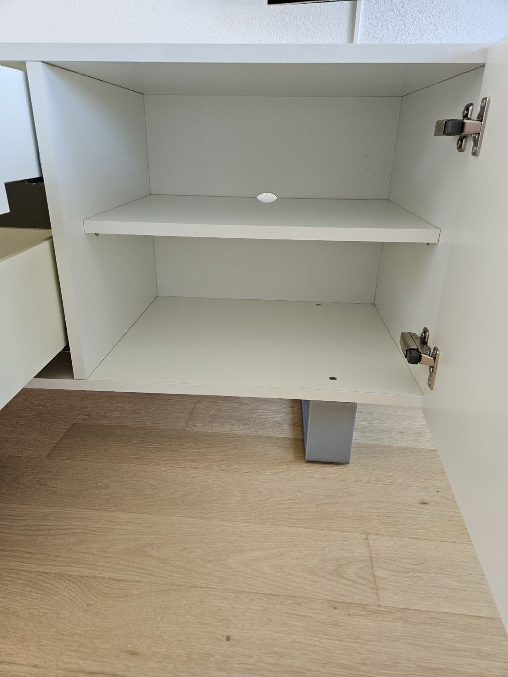 Cassettiere: Sideboard Lack, cremefarbig – Usato da Rüti ZH venduto da vro_5mnb 3