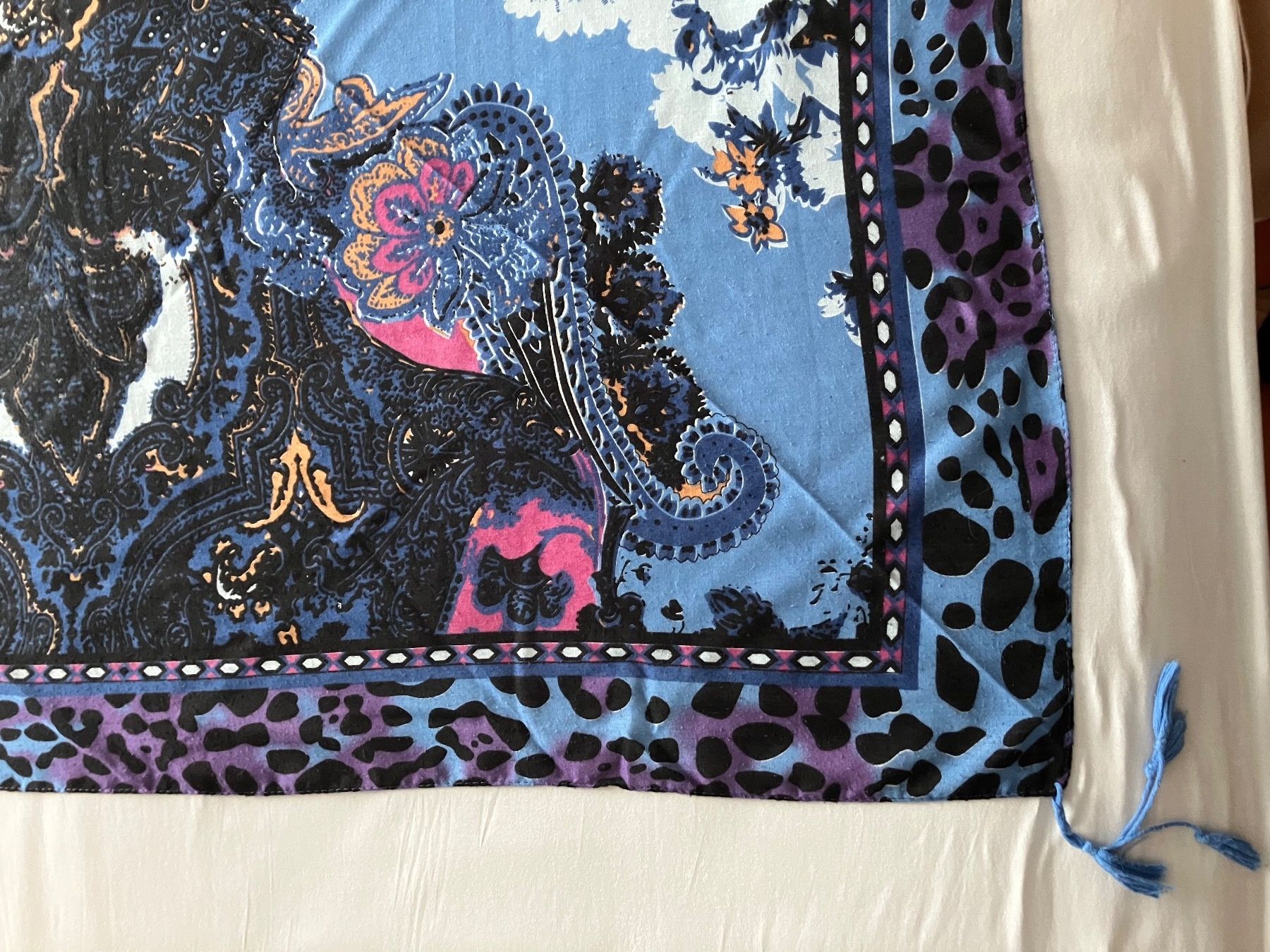 Foulard & Sciarpe: Schal, 120 x120 cm – Usato da Winterthur venduto da efant12 4
