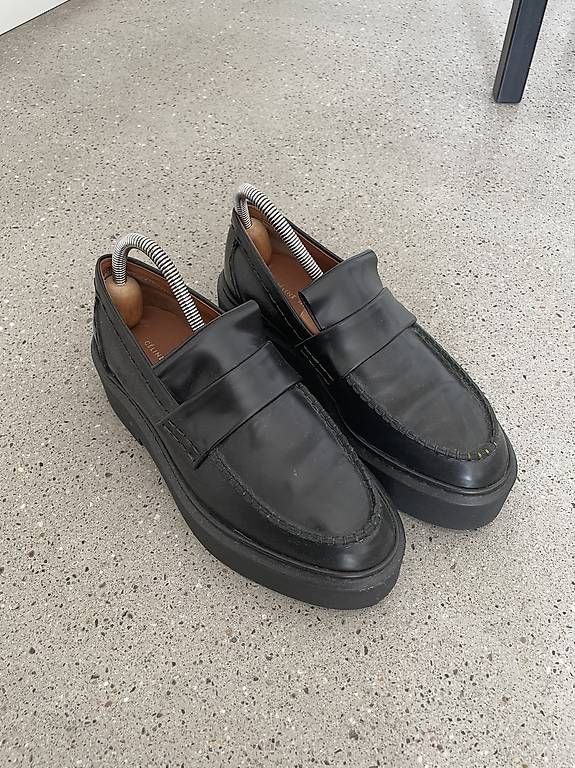 Chaussures femmes: Celine schwarze Loafer 38 – D'occasion à Zürich par ann_lv2n