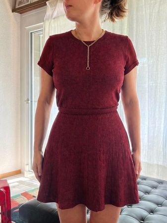 Robe patineuse bordeaux Agnesb