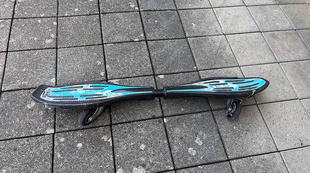 Skateboards: Waveboard – Usato da Wetzikon ZH venduto da and_7xqs
