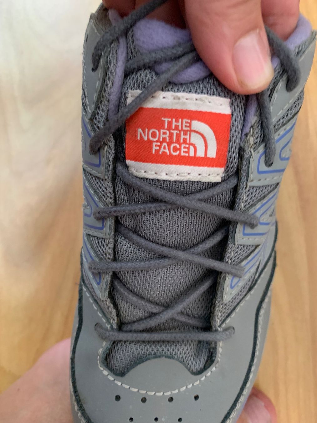 North Face Schuhe für Jungen: The North Face Kinder Wanderschuhe Grösse Gr 35 – Gebraucht aus Ettingen von evs_6w9m 7