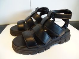 Sehr schöne schwarze Graceland Sandalen, Grösse 35