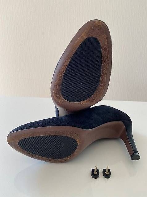 Scarpe da donna: Escarpins NavyBoot taille 37.5 – Usato da Lausanne venduto da Baz58 1