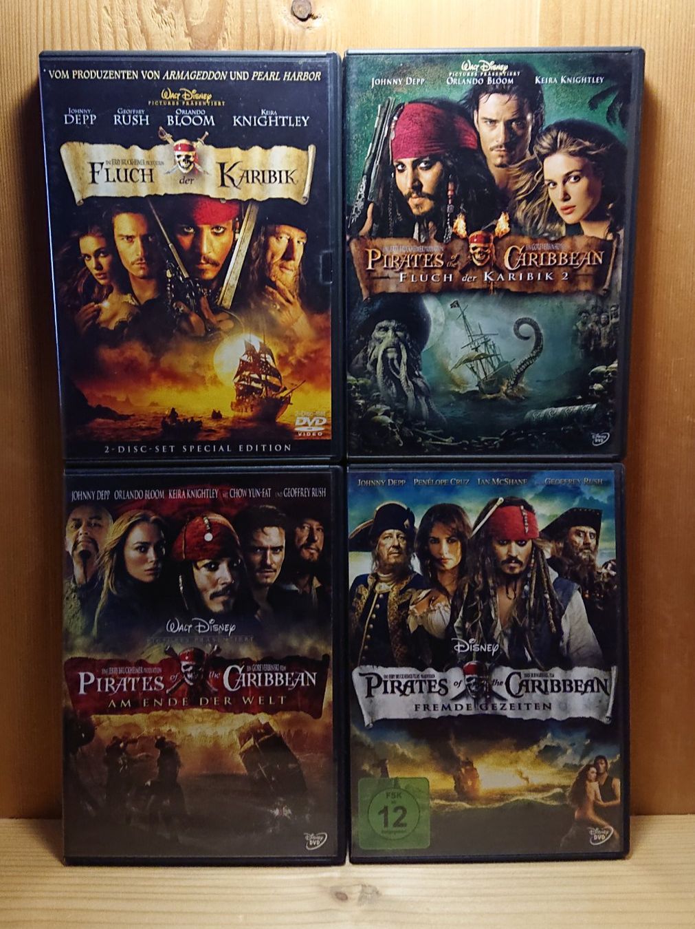 Tous les DVDs: FLUCH DER KARIBIK 1 bis 4 auf DVD Disney – D'occasion à Wilderswil par Exebub