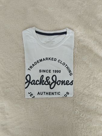 Jack & Jones T-Shirt weiss Grösse 164 neuwertiger Zustand 🔥