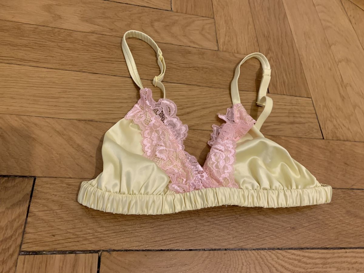 Tezenis Altra biancheria intima: Ensemble jaune et rose tezenis – Nuovo e nell'imballaggio originale da Genève venduto da rez_c6c6 1