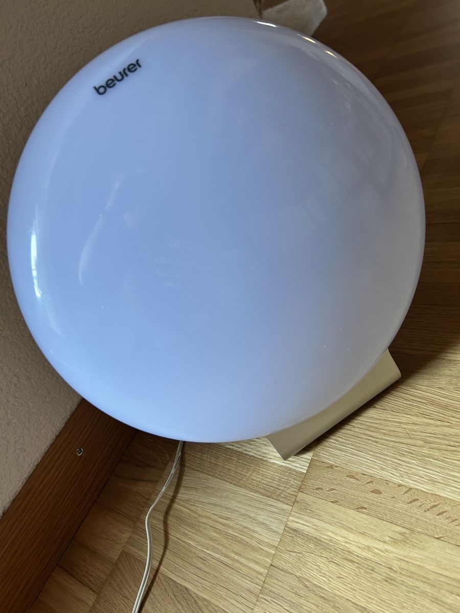 Beurer Lampen: Beurer TL 50 Tageslichtlampe – Gebraucht aus Maur von Cambrino