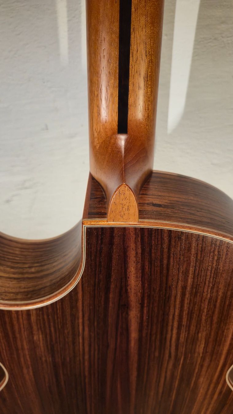 Strumenti musicali: Akustik Gitarre Armin Hanika Basis Cut PC 2023 – Usato da Winterthur venduto da NorrSydGuitars 7