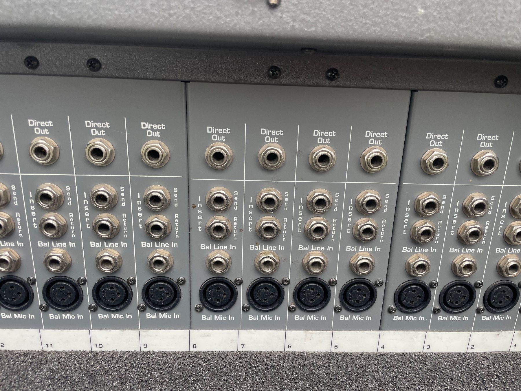 Console di mixaggio: Crest Audio X-VCA 48-Kanal Mischpult – Usato da Rünenberg venduto da votob 3