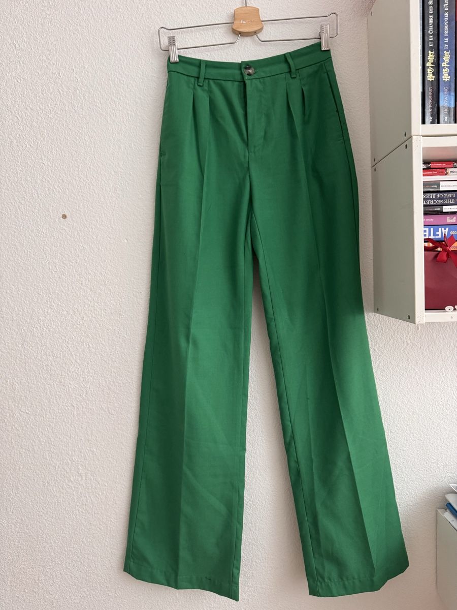 Zara Completi & Tailleur: ensemble Zara vert femme  – Usato da Lausanne venduto da Michel_Ozcan