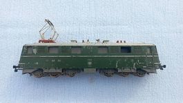 Märklin H0 Lokomotive AE 6/6 SBB - alt und defekt