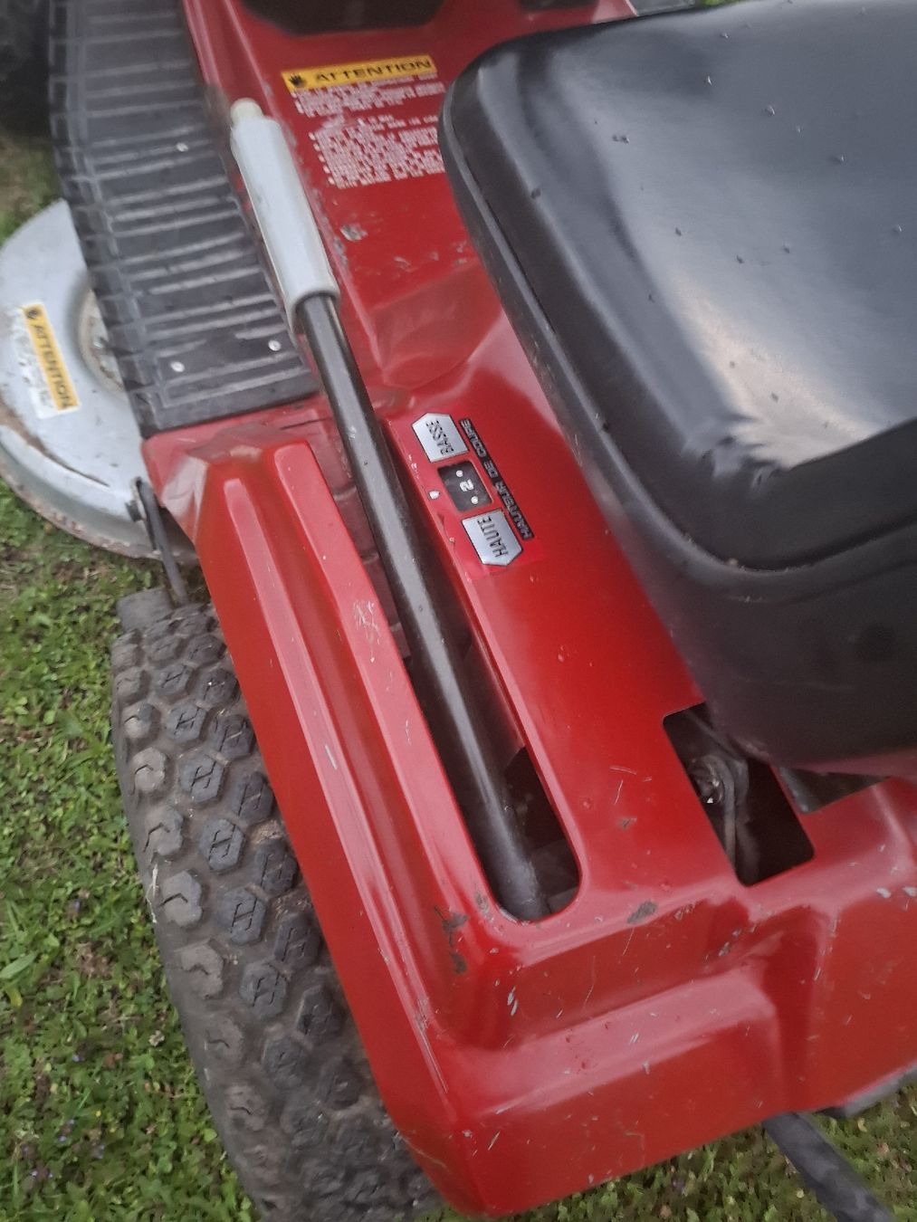 Honda Tagliaerba: RASSEN TRAKTOR HONDA HT38 13 – Usato da Emmenbrücke venduto da dsn15 6