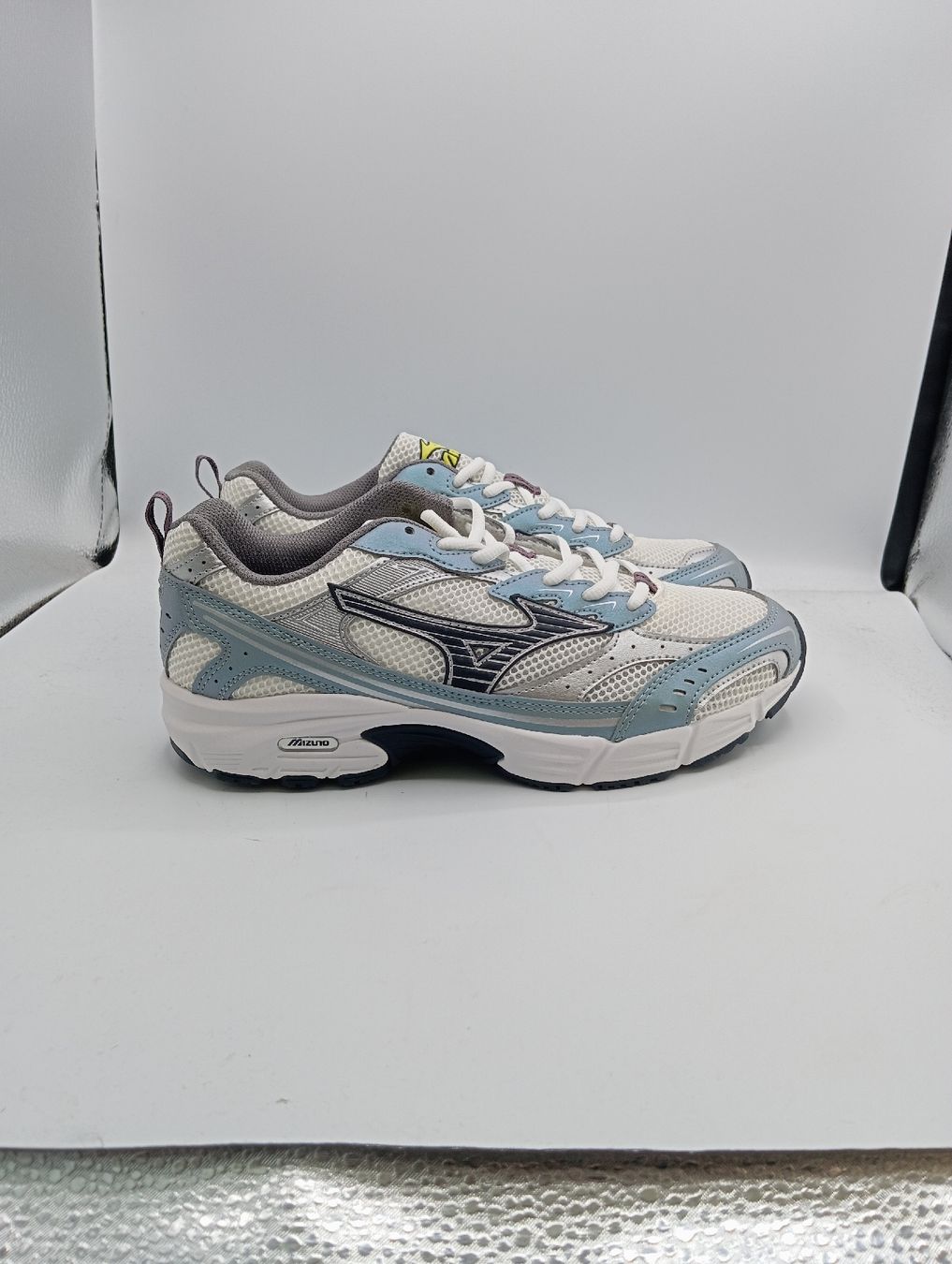 Mizuno Chaussures hommes: Mizuno MXR (EU37) – Neuf avec emballage d'origine à Schaffhausen par outlez