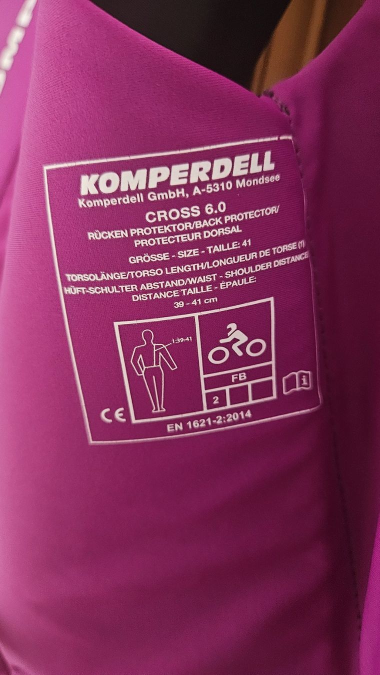 Protezioni & Imbottiture: Komperdell Rückenschutz Grösse L – Usato da Zunzgen venduto da vitli01 3