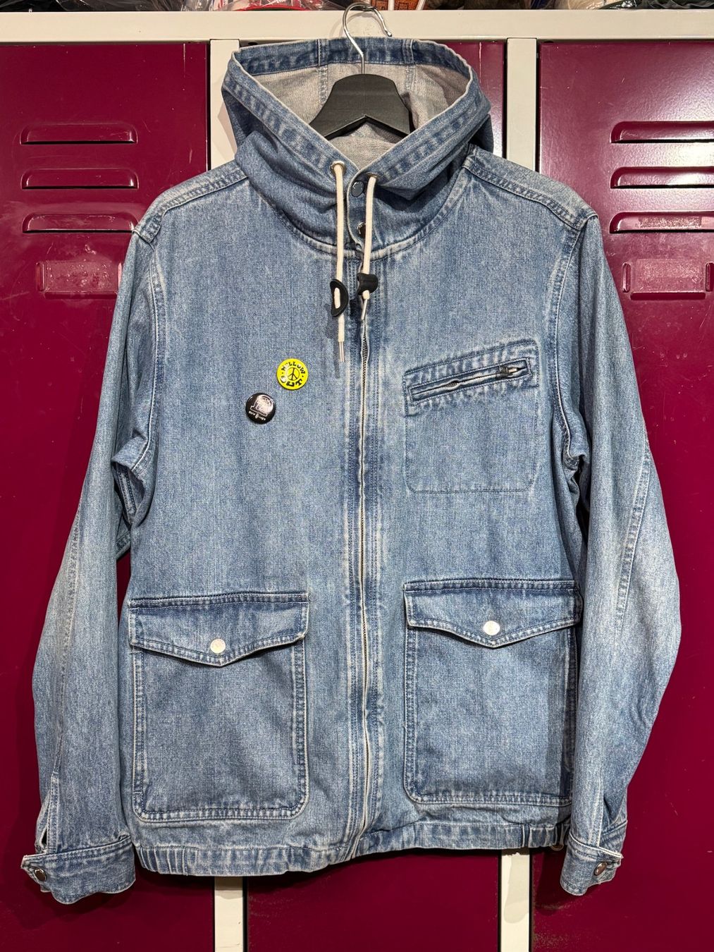 Quiksilver Jacken: QUIKSILVER DENIM HOODED JACKET SZ: S – Gebraucht aus Cortaillod von Stay_Alive_vintage