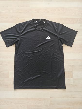 Adidas Sport Tshirt NEU