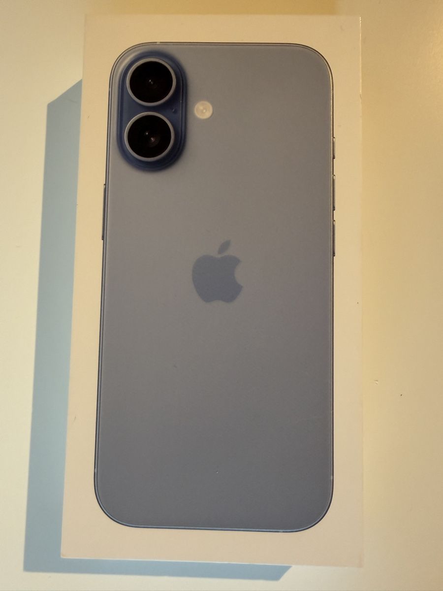 Apple Telefoni cellulari / Smartphones: iPhone 17 absolut Neuwertig + Case – Nuovo (secondo la descrizione) da Blankenburg venduto da chr_n7kv