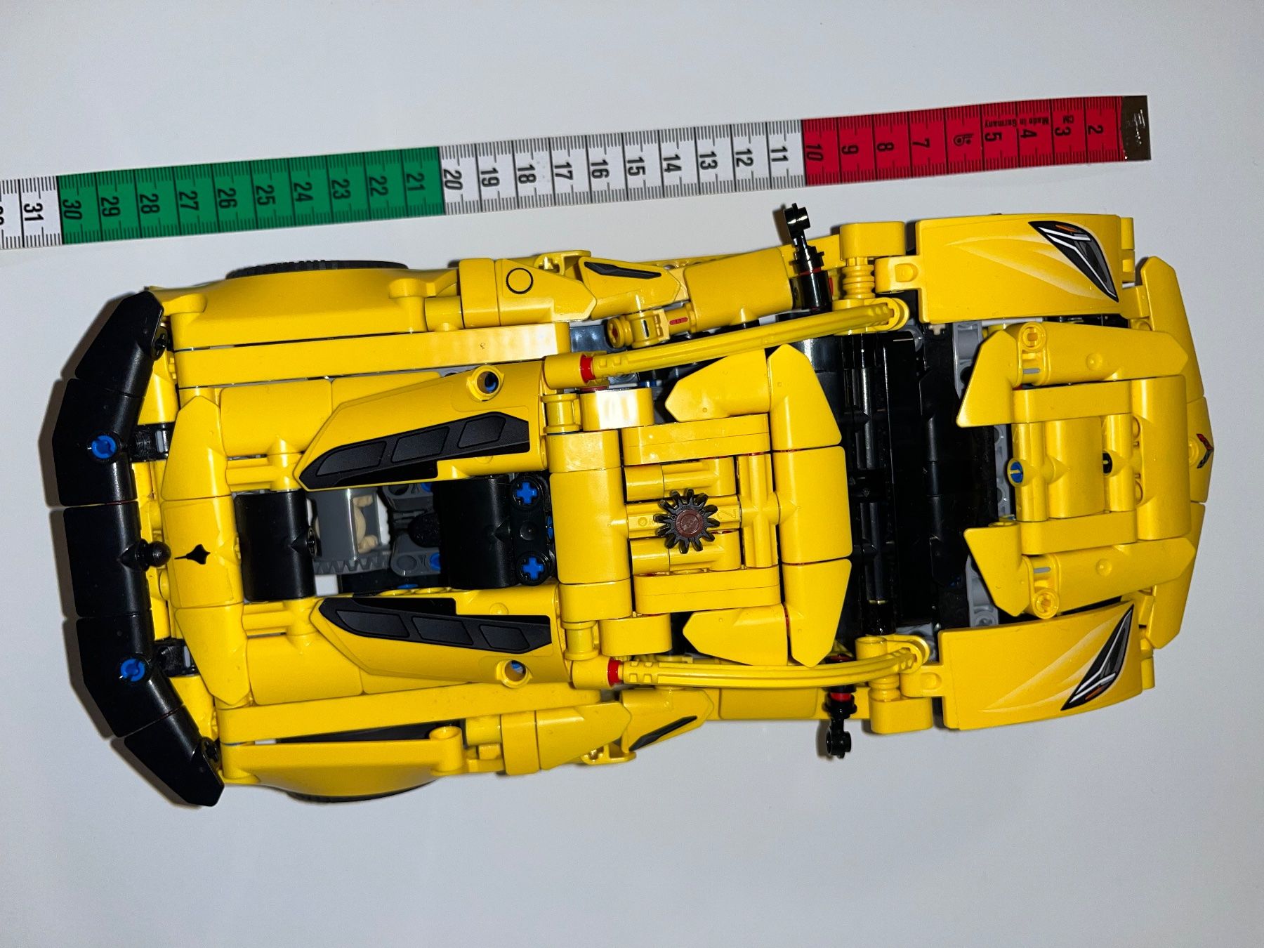 Lego Giocattoli: LEGO Technic 732 Teile Chevrolet Corvette Stingray – Usato da Stäfa venduto da Exclusive0 9