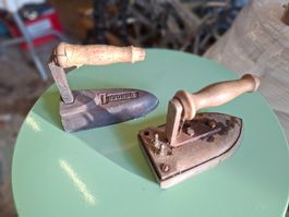 2 alte BÃ¼geleisen vintage gebraucht