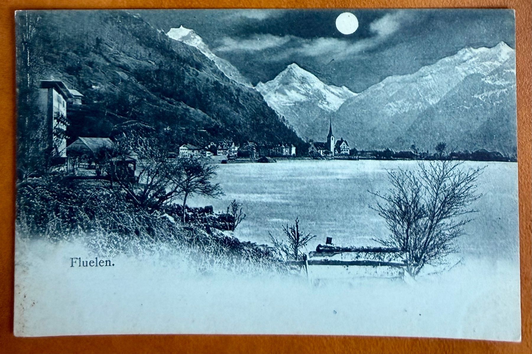 Cartoline postali: Fluelen - La nuit - AK – Usato da Lutry venduto da Ediego