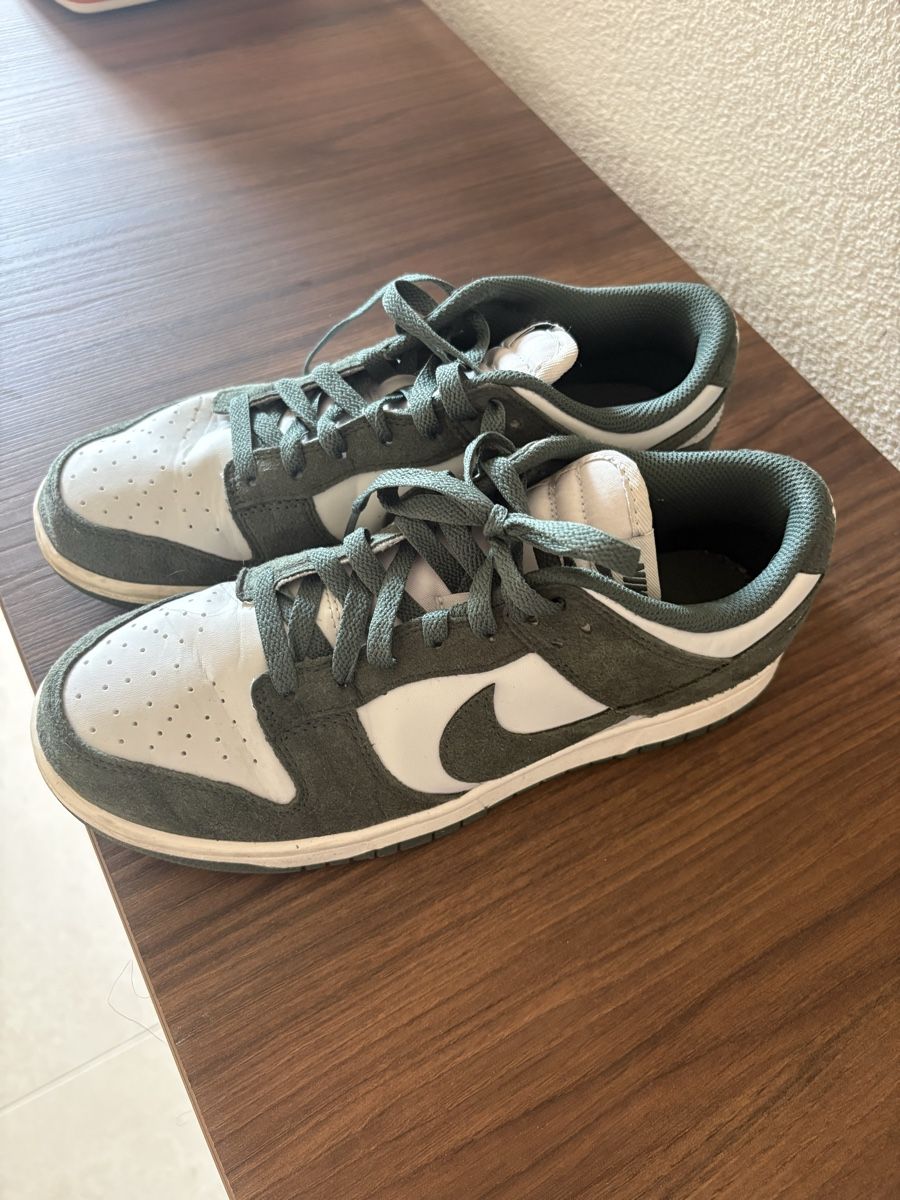 Nike Scarpe da uomo: Baskets Nike Dunk Low taille 41 état d'usage – Nuovo (secondo la descrizione) da Lausanne venduto da Melmel83