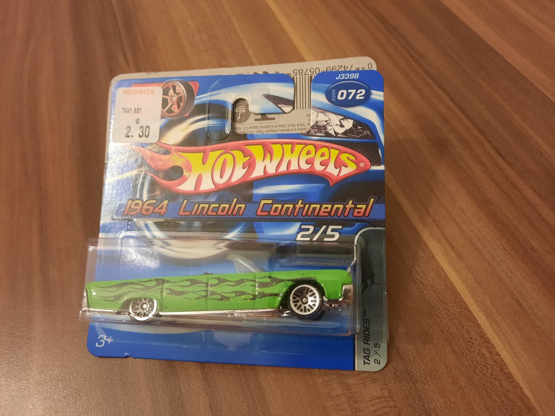 Hot Wheels Modellini d'auto: 1964 Lincoln Continental – Nuovo e nell'imballaggio originale da Wiedlisbach venduto da Pontiacman93