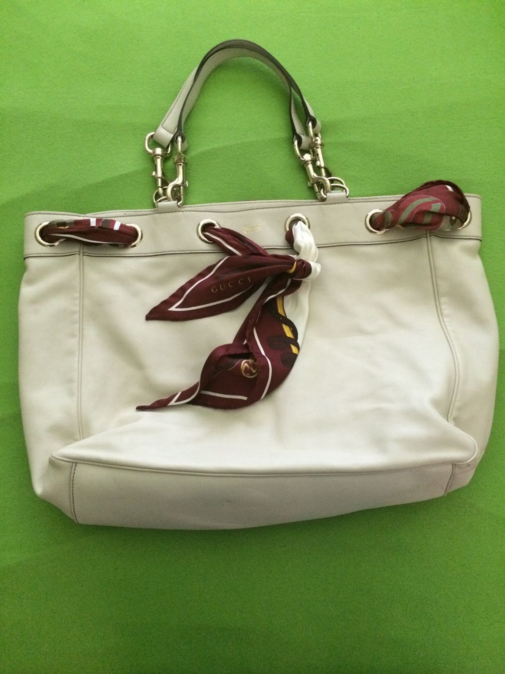 Gucci Taschen für Damen: Gucci Handtasche beige – Gebraucht aus Frick von Catira